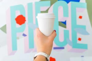 俱乐部足球比赛为球迷带来激动