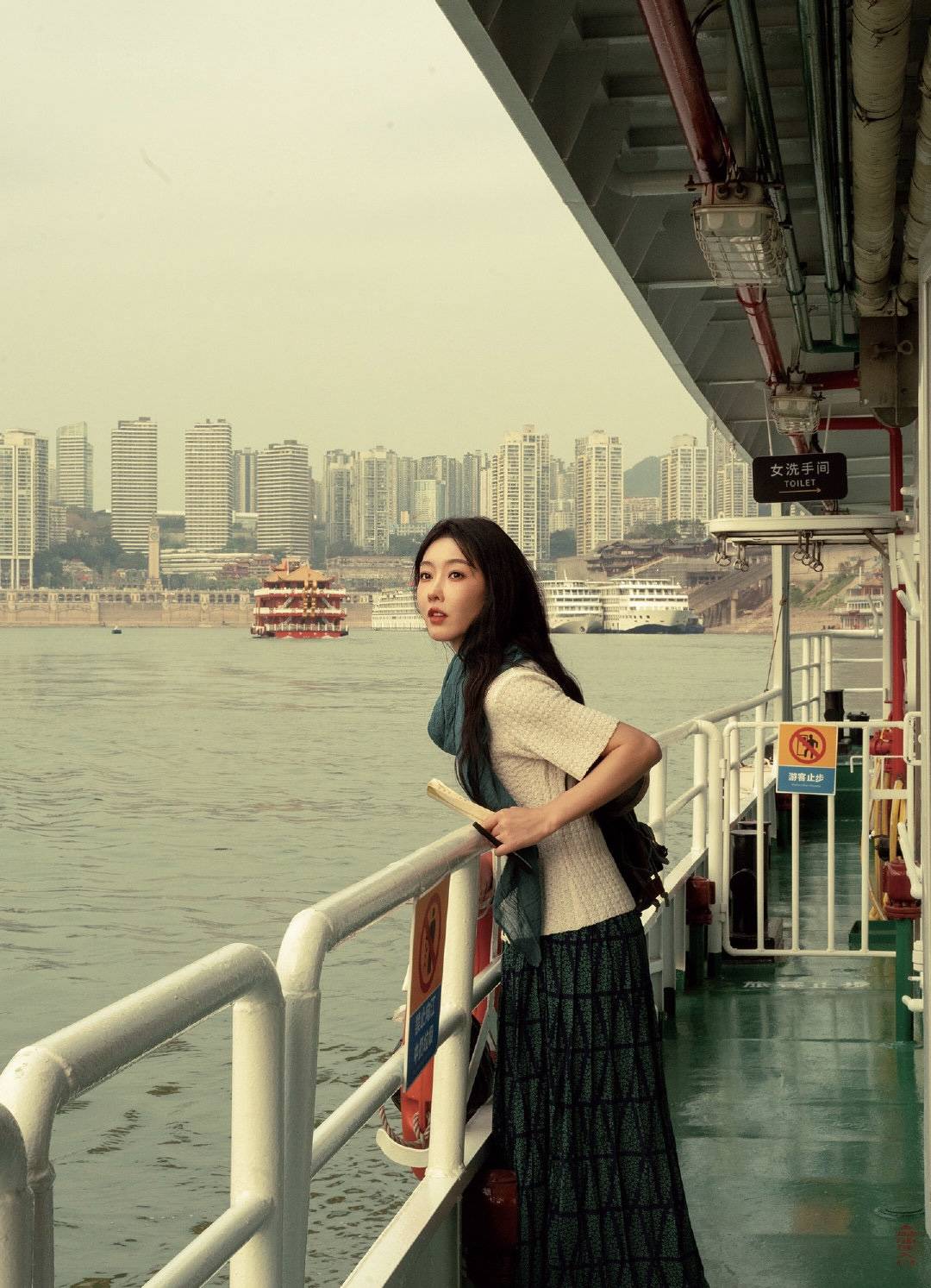 筋疲力尽,全力以赴,博得观众认可的简单介绍 筋疲力尽,全力以赴,博得观众认可的简单介绍