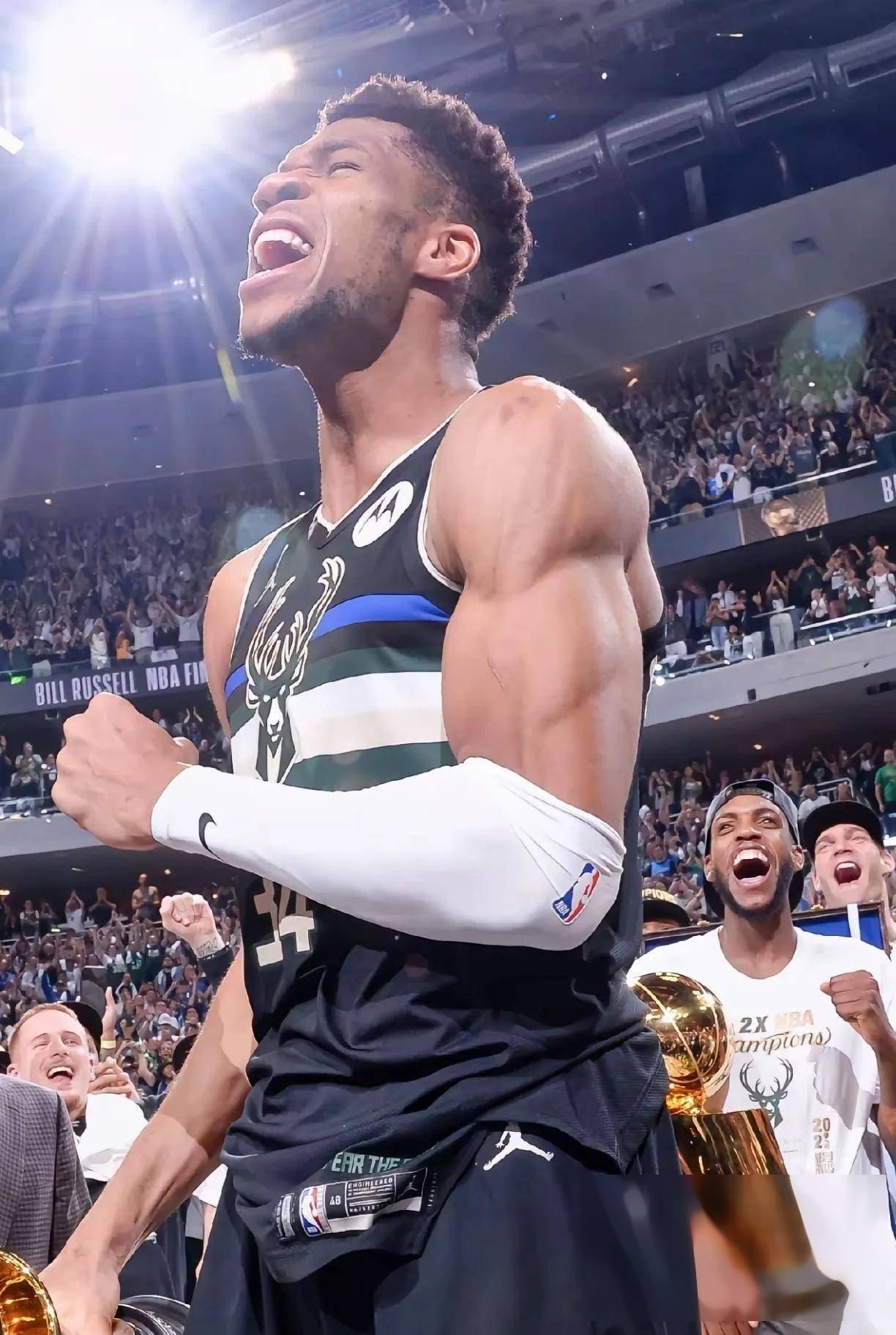 爱游戏亚洲官网-NBA新秀冠军伤愈复出积极备战