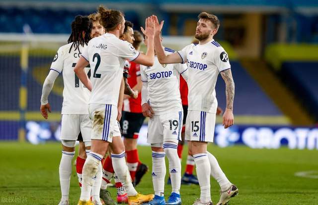 重庆队抢分艰难,冲击前列!的简单介绍 重庆队抢分艰难,冲击前列!的简单介绍