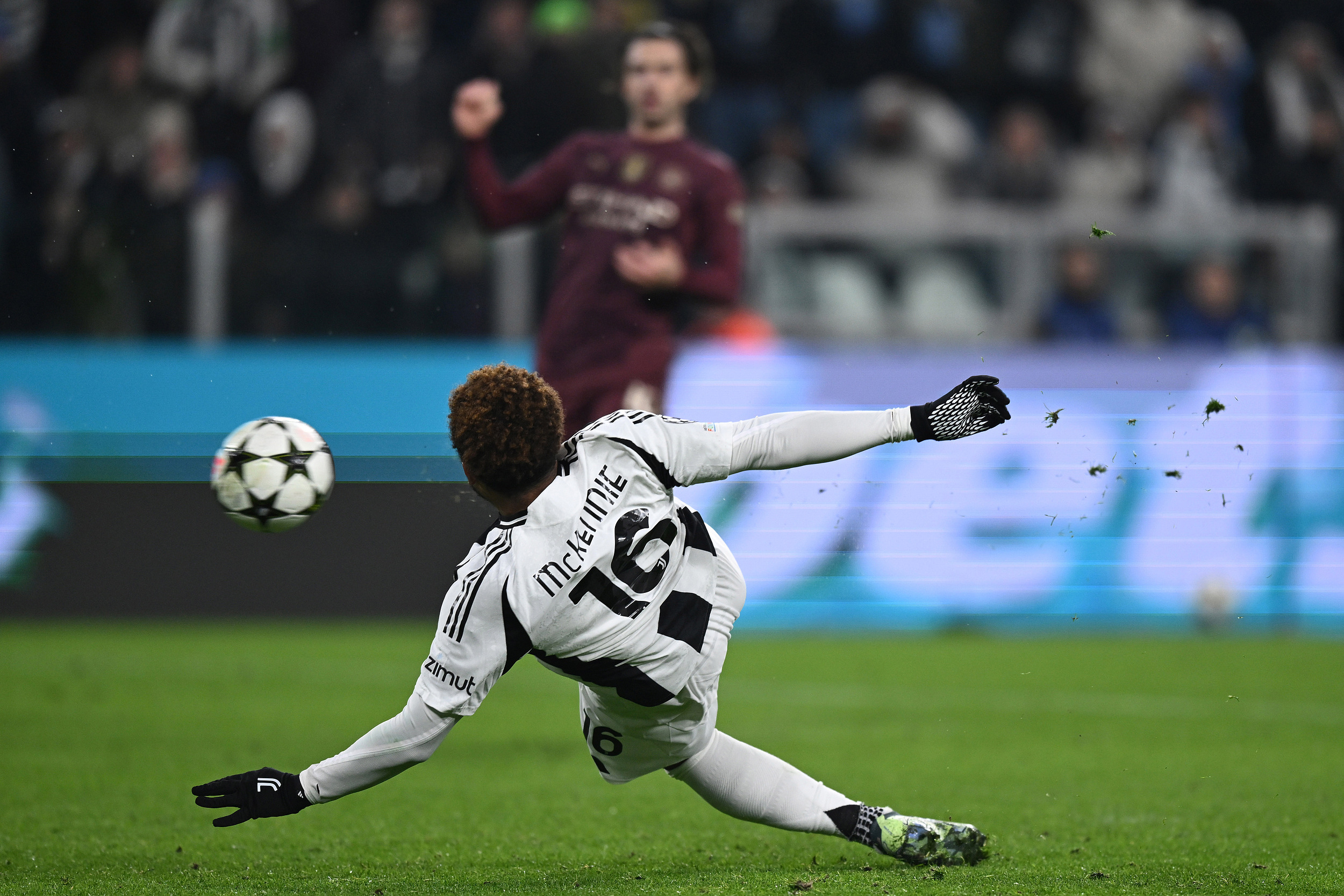 包含尤文图斯后卫伤退,影响球队表现的词条 包含尤文图斯后卫伤退,影响球队表现的词条