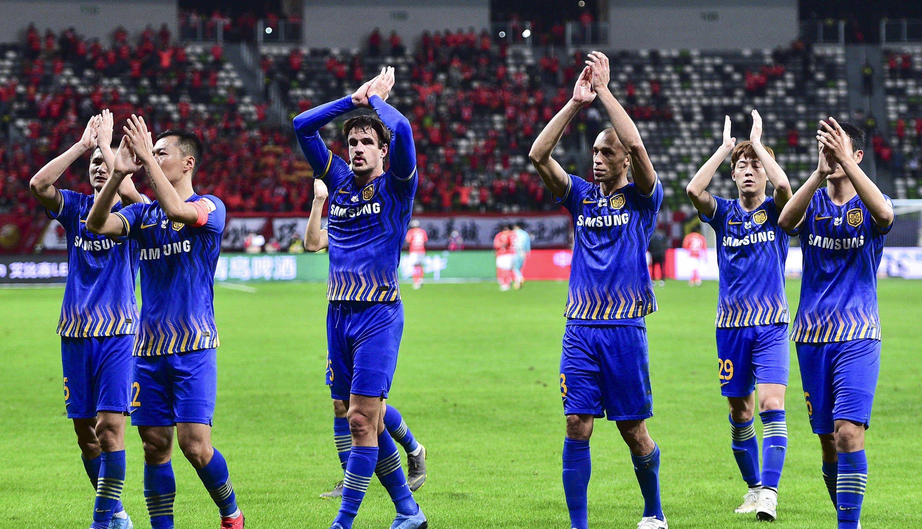 爱游戏-包含广州恒大不敌江苏苏宁，积分领先度增大的词条