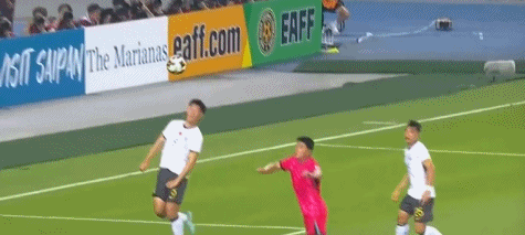 爱游戏亚洲官网-对手队长遭重伤，或将无缘关键比赛