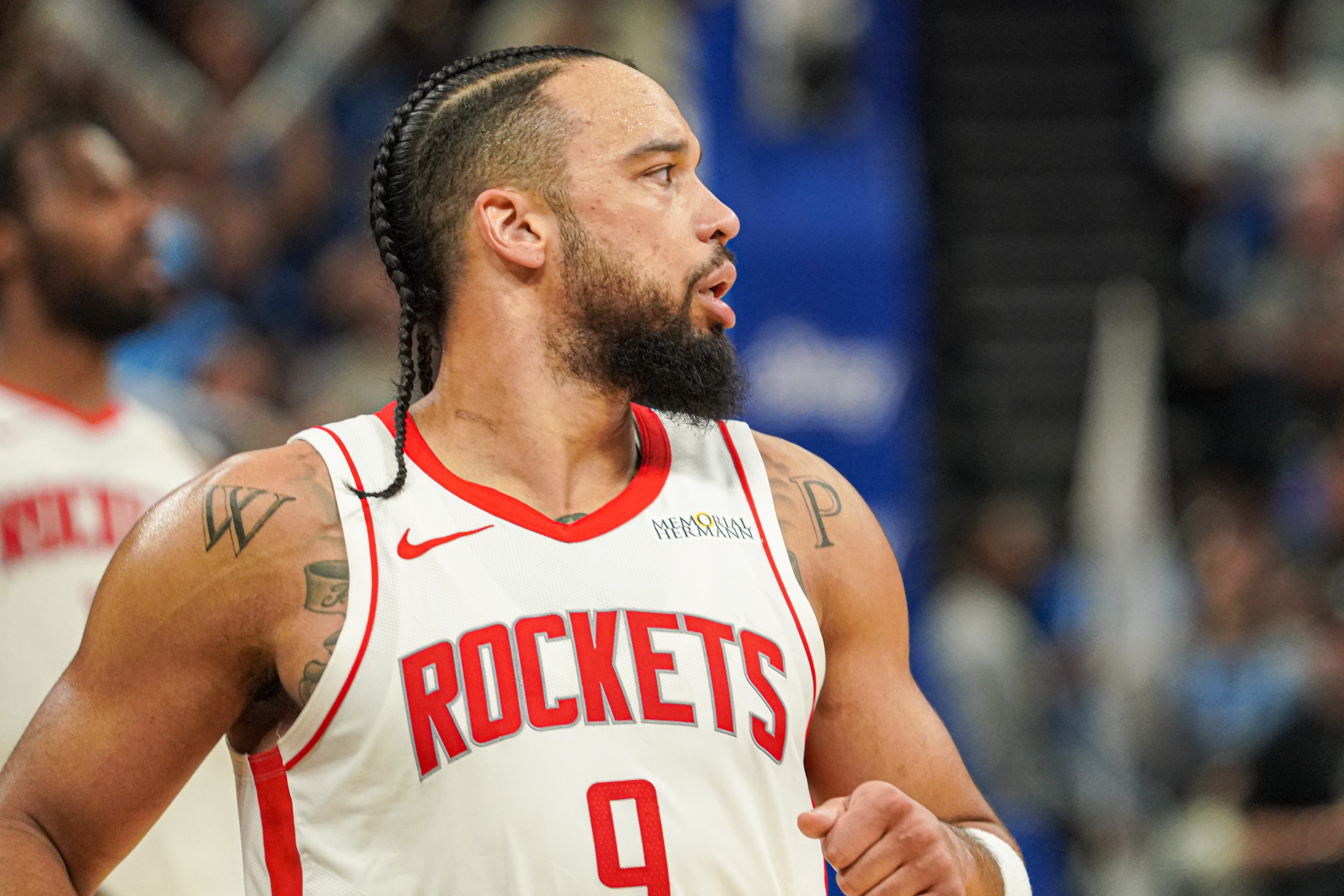 爱游戏网页版-关于雄火队主场踢赢对手，吉米-巴特勒连砍+得分的信息