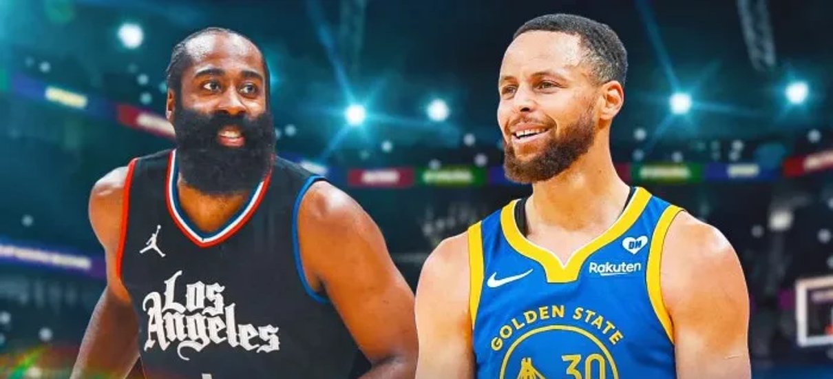 爱游戏网页版入口-勇士队后场组合配合默契，战胜对手的简单介绍