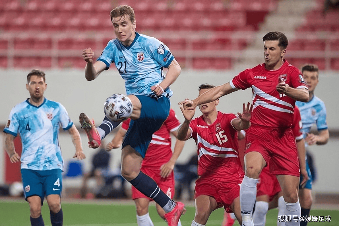 冰岛足球队在国际比赛中获得令人惊喜的胜利 冰岛足球队在国际比赛中获得令人惊喜的胜利