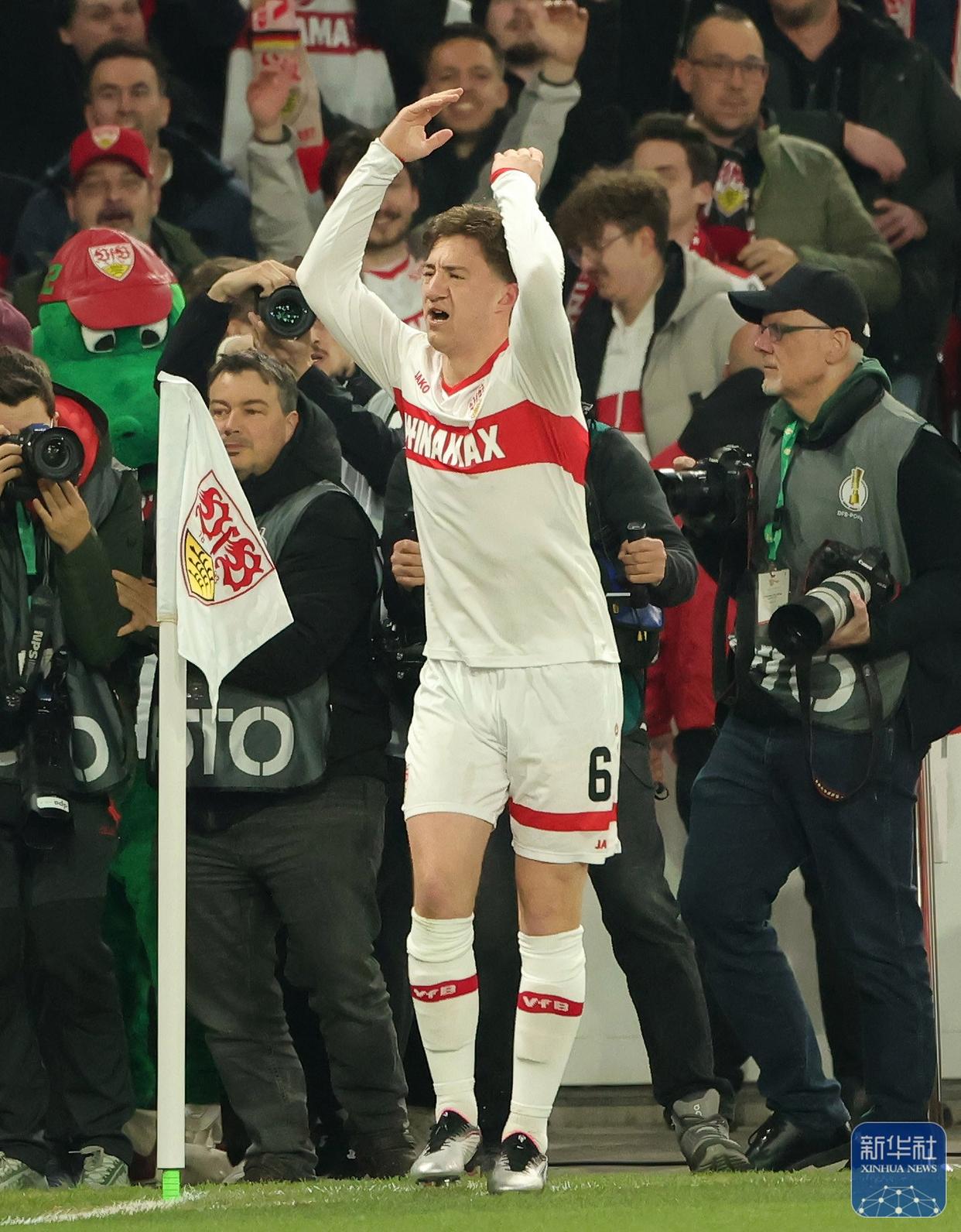 爱游戏中国官网-关于德国运动员实力超群，以绝对优势夺冠的信息