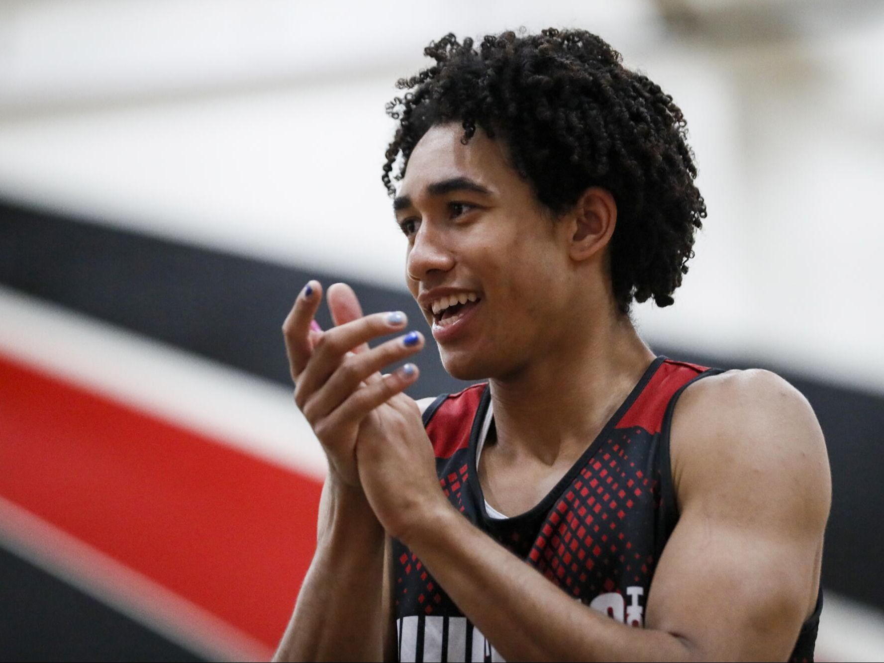 澳大利亚队新星崭露头角，国际篮球比赛表现出色的简单介绍