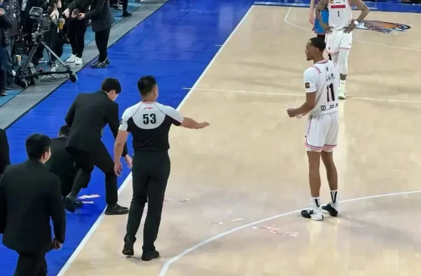 爱游戏官网-四川队和广东宏远战至关重要